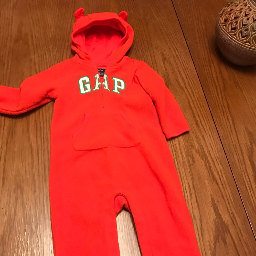 Baby Gap Thermal Onesie with Ears Size 9-12 months